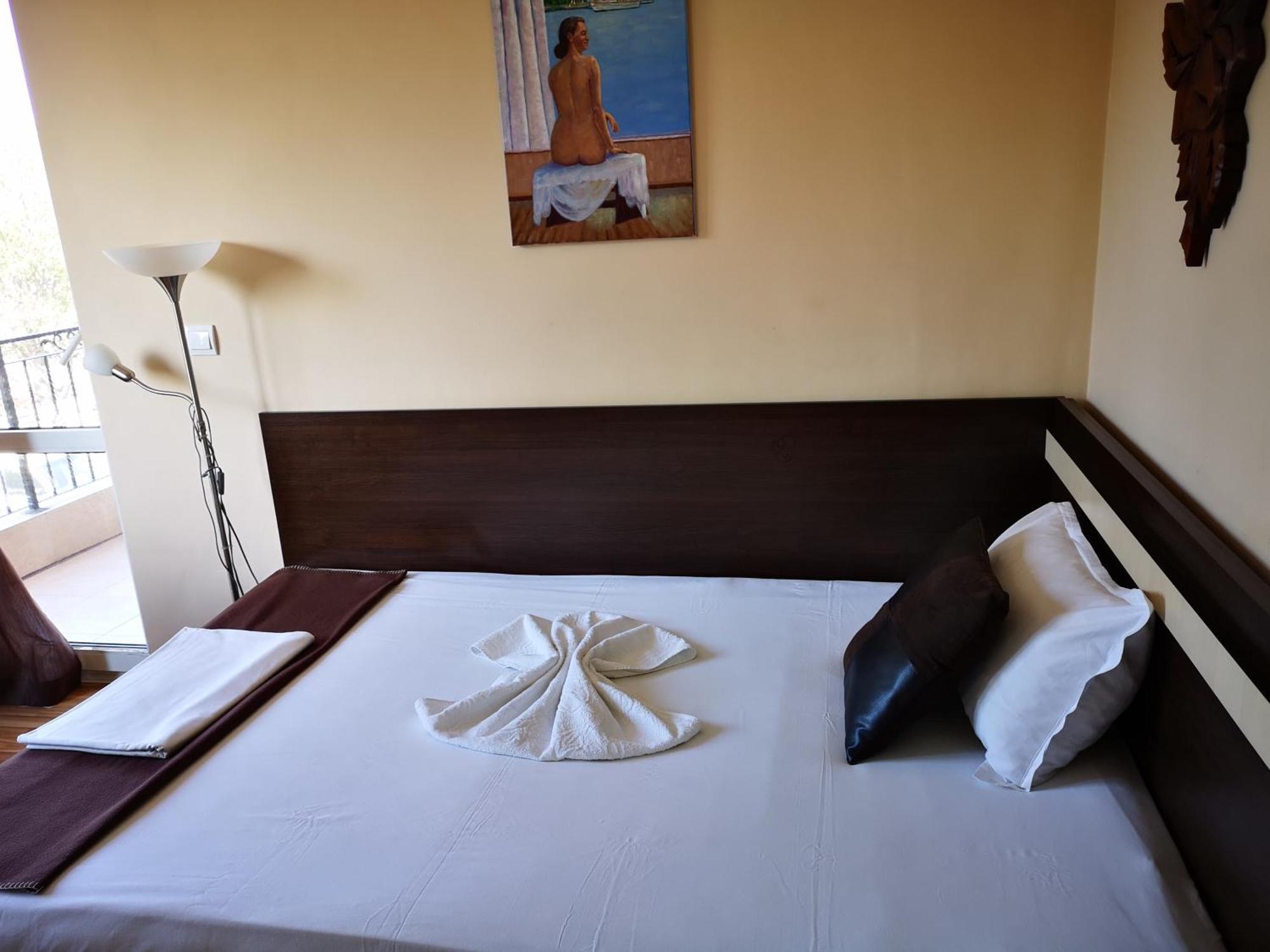 Respekt Guest House Pantai Sunny Ruang foto