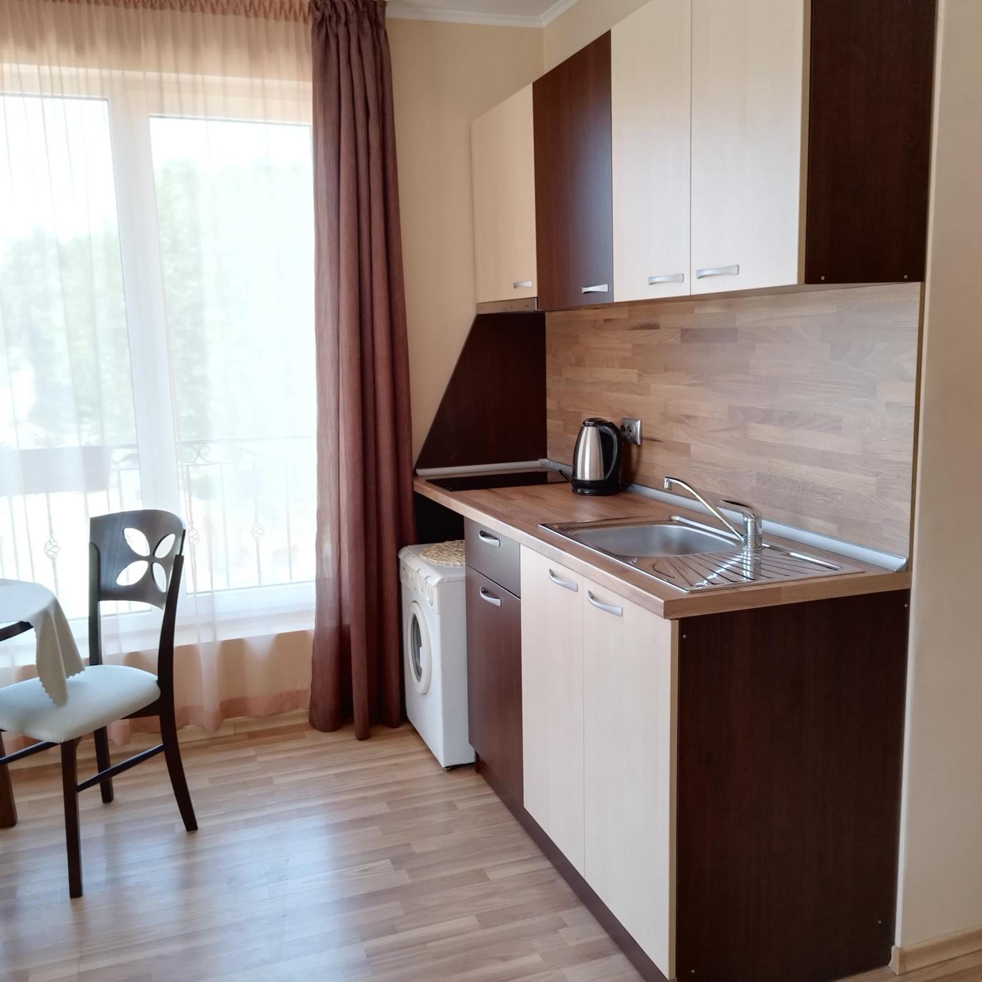 Respekt Guest House Pantai Sunny Ruang foto